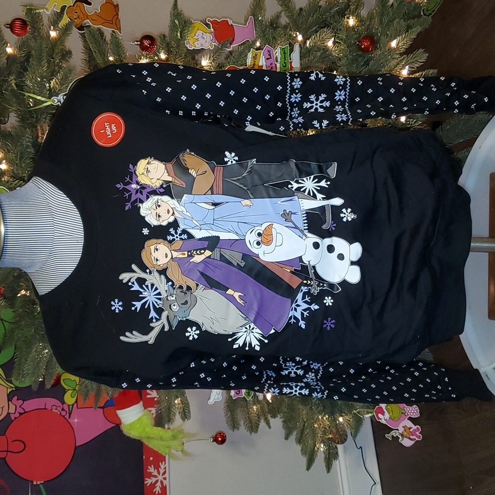 FROZEN LIGHT UP SWEATER JUNIOR SIZES ALL LIGHTS WORK